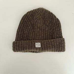 Madewell olive green beanie